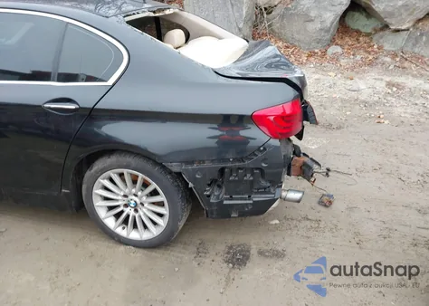 2012 BMW 535I xDrive z USA, uszkodzony, nr VIN WBAFU7C54CDU59640